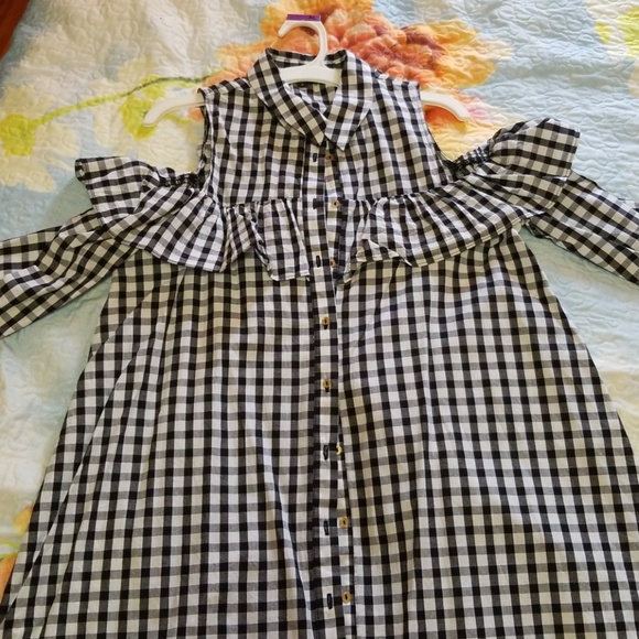 [ASOS] Gingham Cold Shoulder Ruffle Dress - Picture 3 of 3